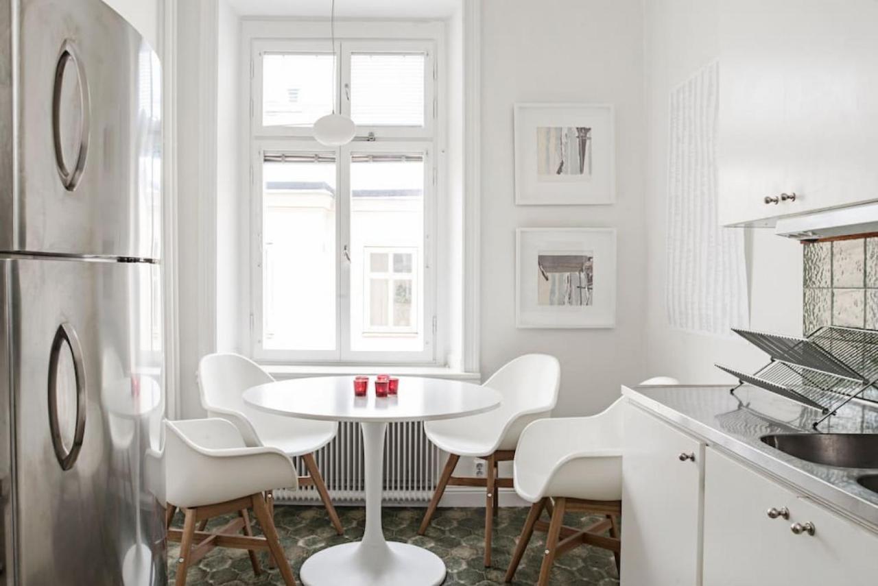 Elegant And Light 3 Room Apartment In Sofo 97Sqm ストックホルム エクステリア 写真